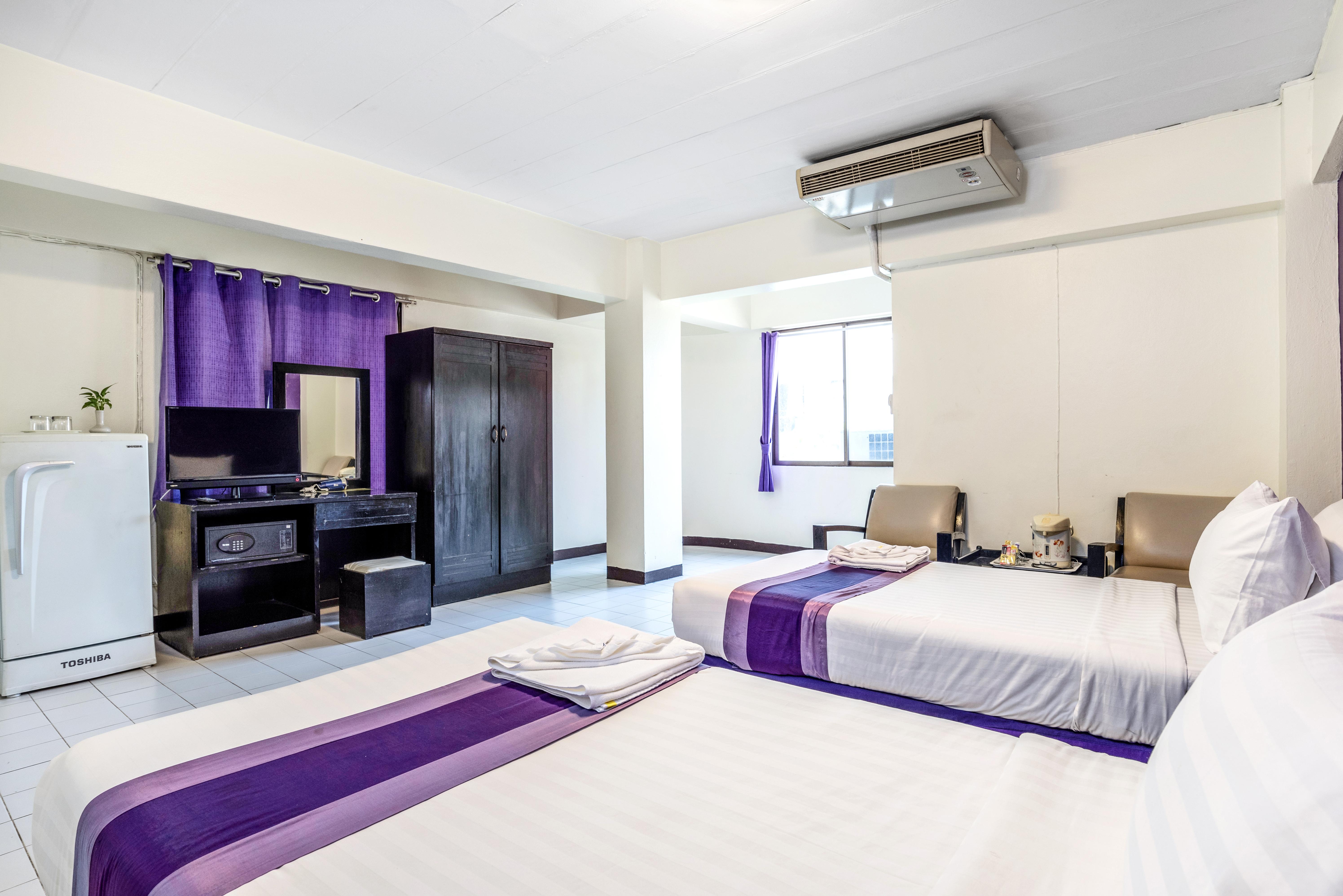 Sawasdee Sunshine Hotel Pattaya Bagian luar foto