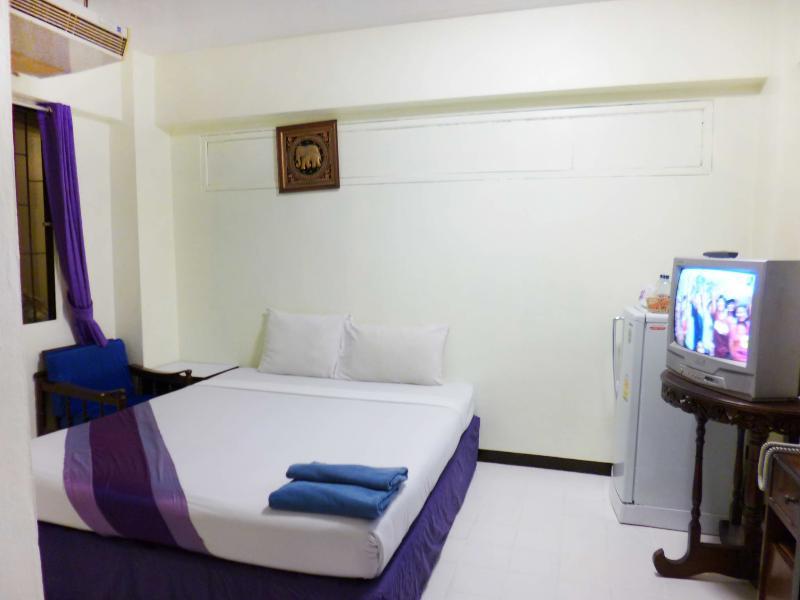 Sawasdee Sunshine Hotel Pattaya Bagian luar foto